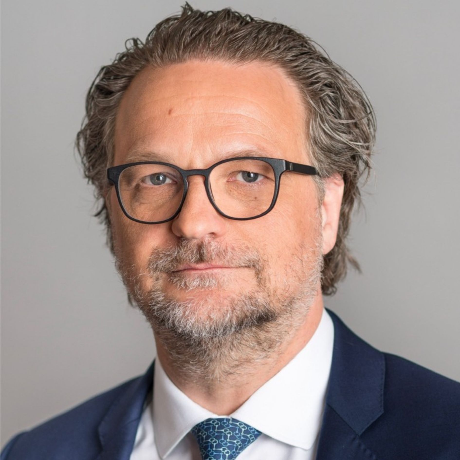 Mark Wolter, La Française